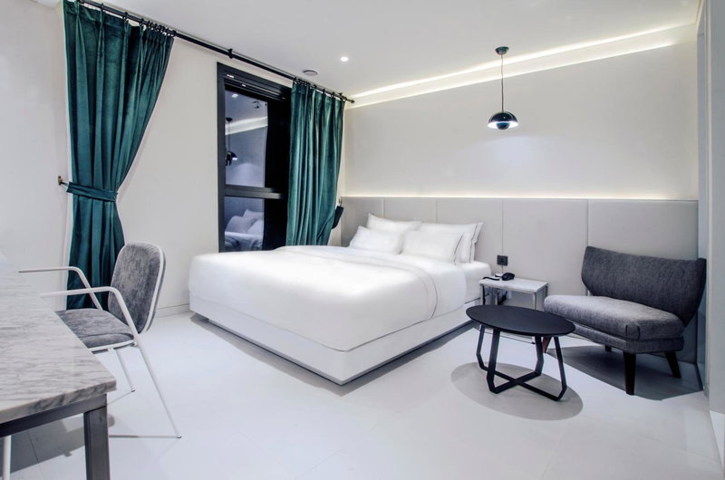 Hotel the Castle Jamsil#1, Seongnam-si, 대한민국