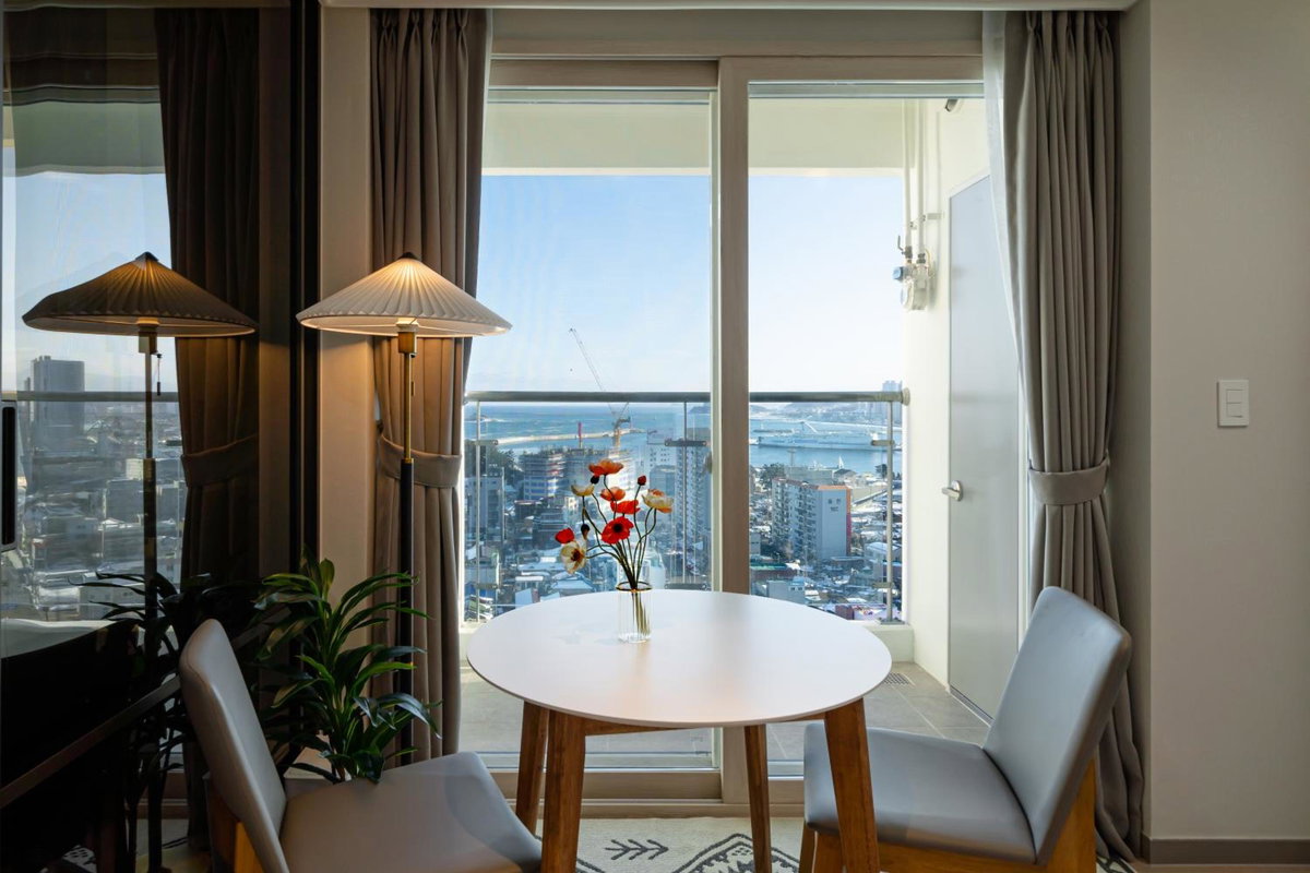 Отель · Urbanstay Sokcho Deungdae Beach, Sokcho