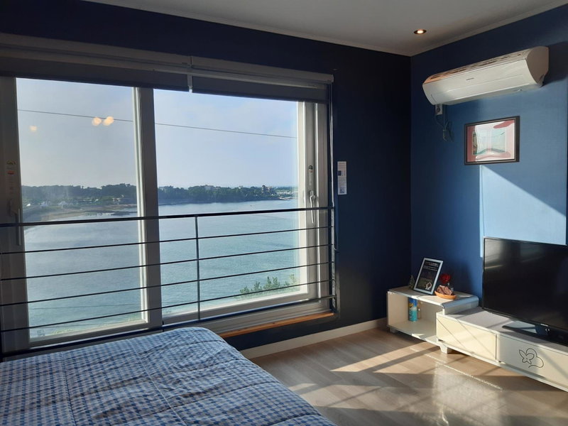 Gaviota Oceanfront Pension Jeju, Jeju, 대한민국