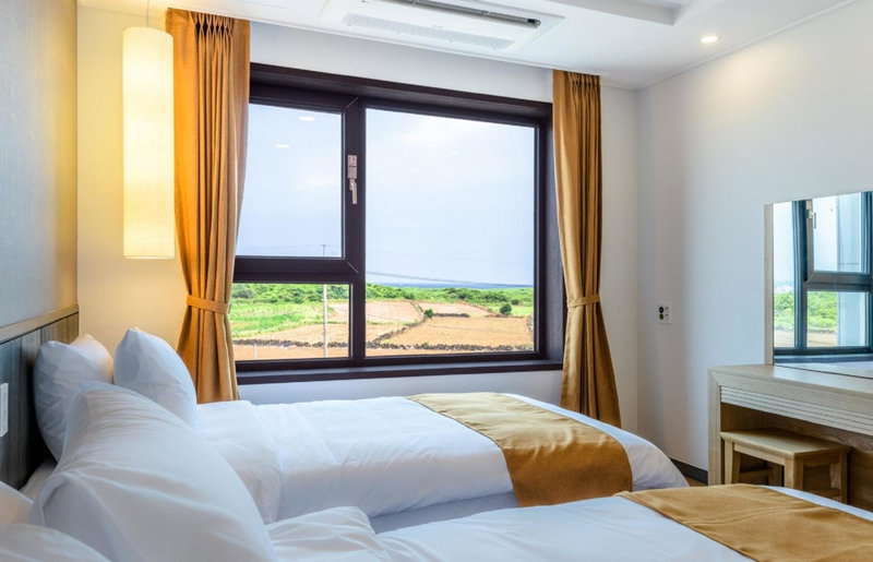 Thira Hotel, Seogwipo, 대한민국