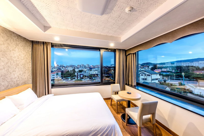 Leslie Hotel, Jeju City, 대한민국