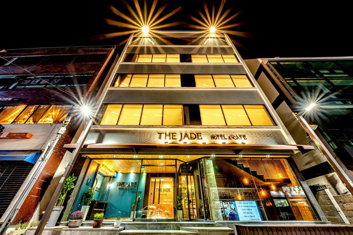 호텔 · The Jade Hotel, Jeju City
