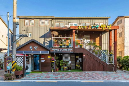 Four Seasons Pension, Suncheon, 대한민국