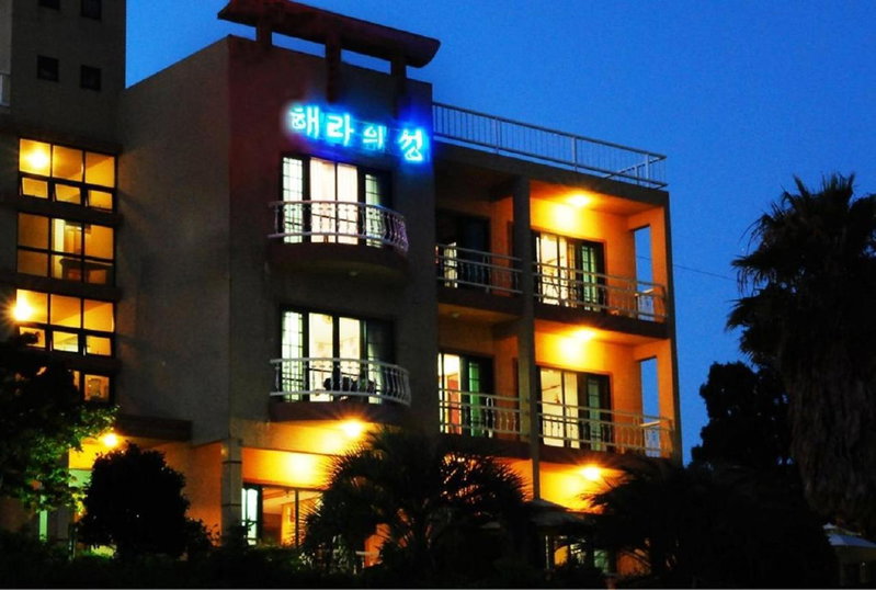 Hera Castle Pension, Seogwipo, 대한민국