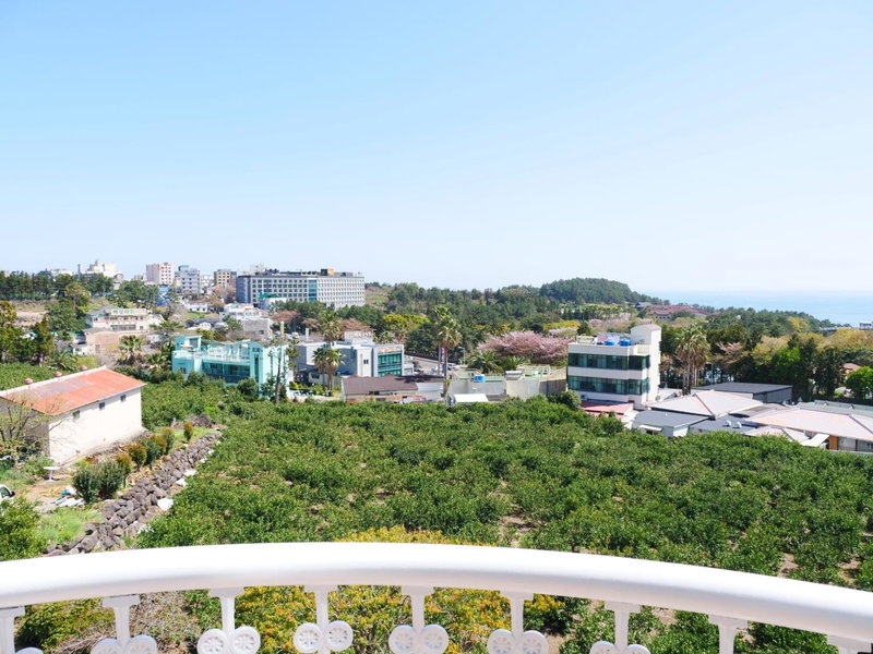 Hera Castle Pension, Seogwipo, 대한민국