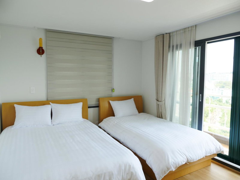 Hera Castle Pension, Seogwipo, 대한민국