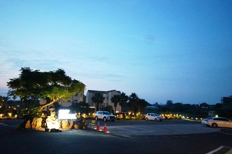 Sky Hotel, Gaigeturi, 대한민국