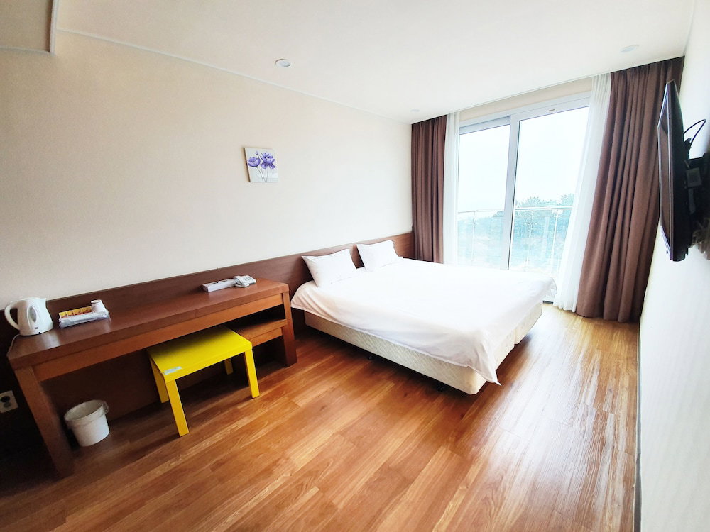 Jeju Ocean Blue Hotel, South Korea