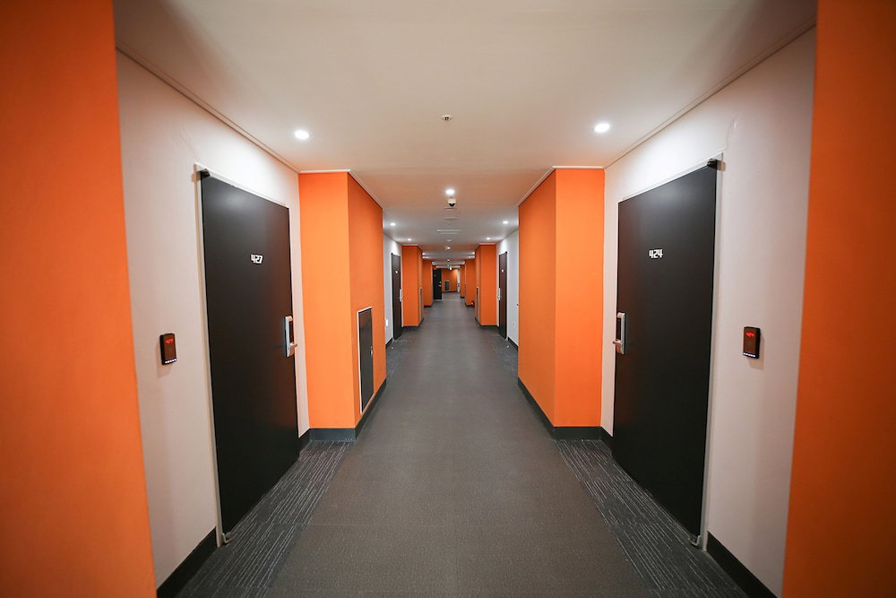 Ymca Youth Center, Южная Корея
