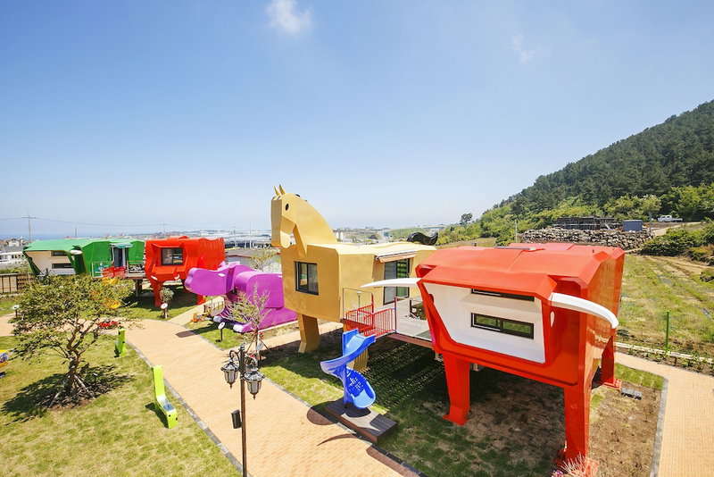 Blue Whale Resort, Gaigeturi, 대한민국