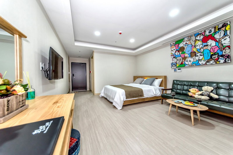 Blue Whale Resort, Gaigeturi, 대한민국