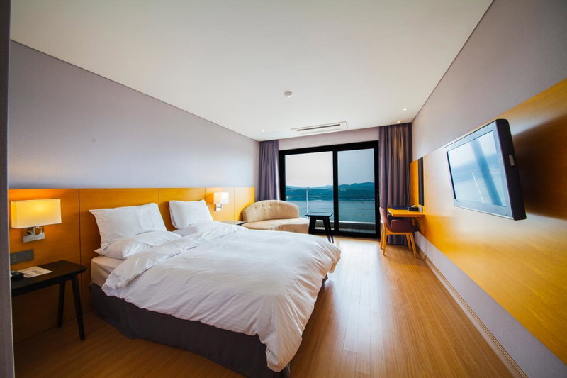Asia Lakeside Hotel, Chinju, 대한민국