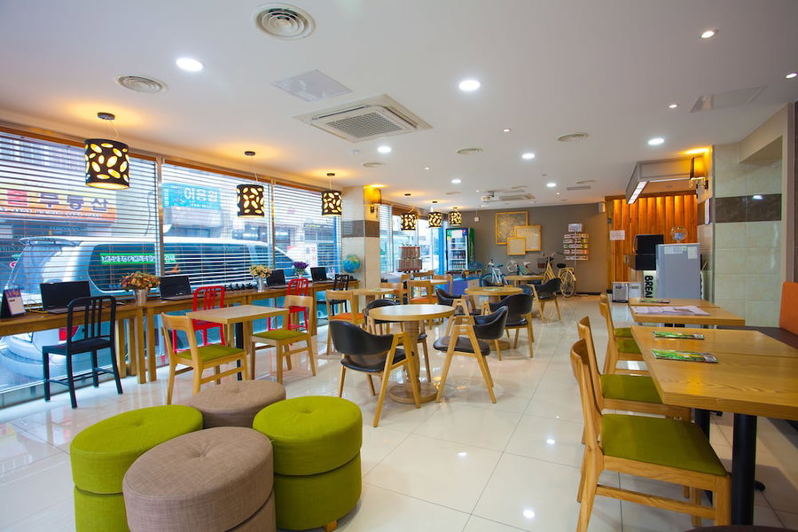 Jeju R Hotel & Guest House - Hostel, Jeju City, 대한민국