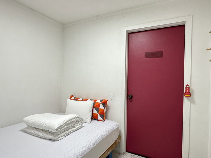 Slow Citi Guesthouse - Hostel, Seogwipo, South Korea