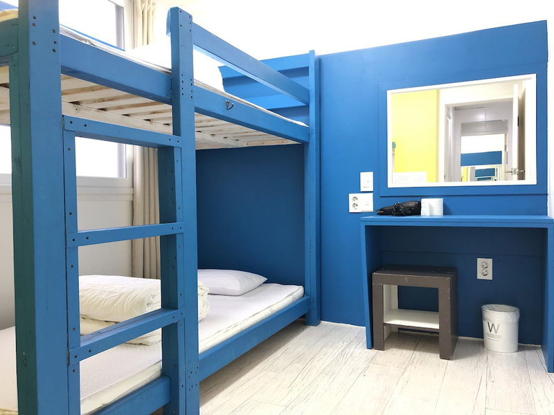 Slow Citi Guesthouse - Hostel, Seogwipo, South Korea