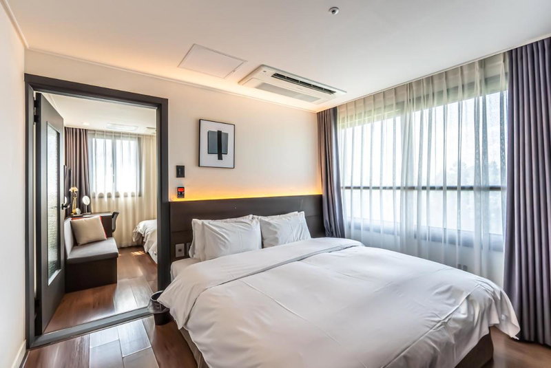Hotel The Grang Jungmun, Seogwipo, 대한민국