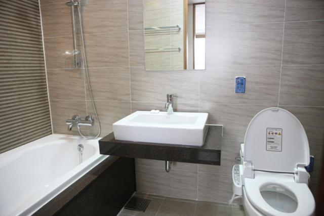 High1 Condominium, T'aebaek, 대한민국