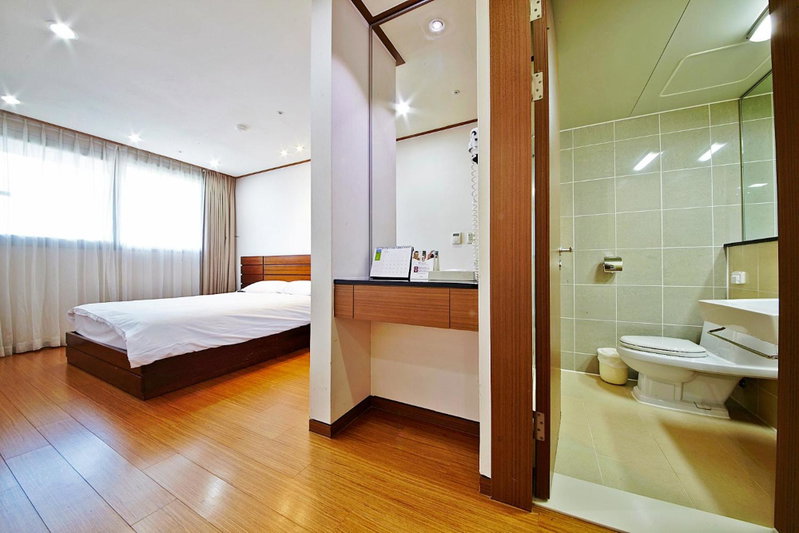High1 Condominium, T'aebaek, 대한민국