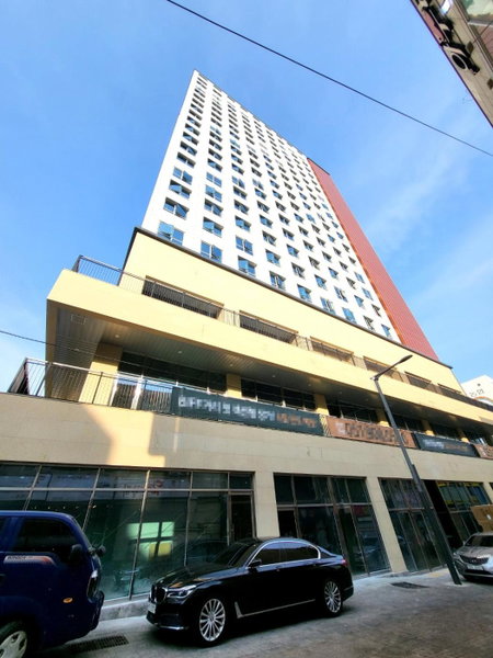 Raviens-Elliy's Room, Busan, 대한민국