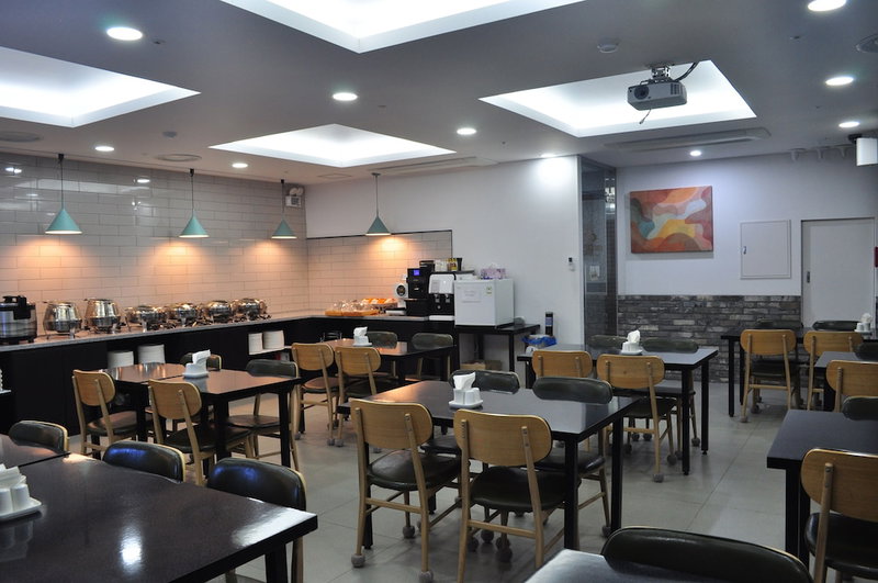 Hound Hotel Sangmu, Masan, Corée du Sud