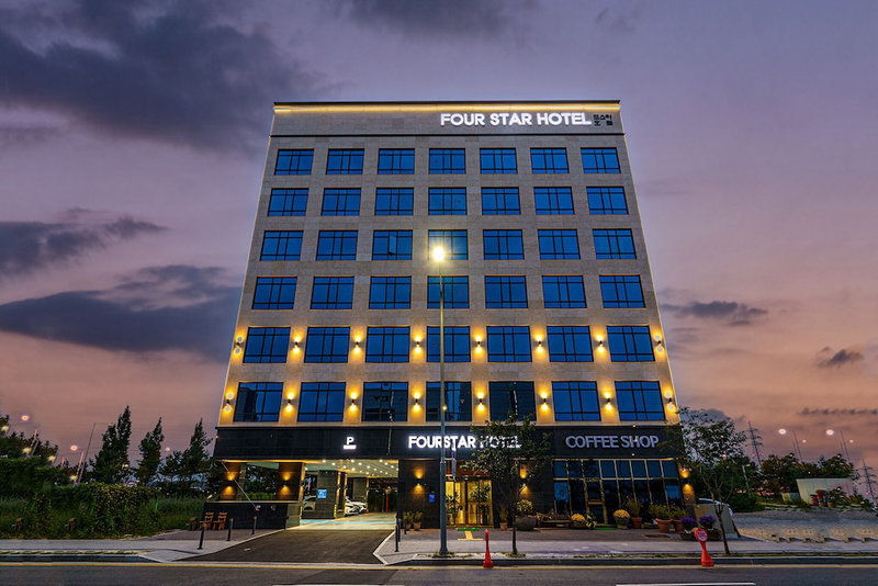 Hotel Four Star, Bucheon-si, 대한민국