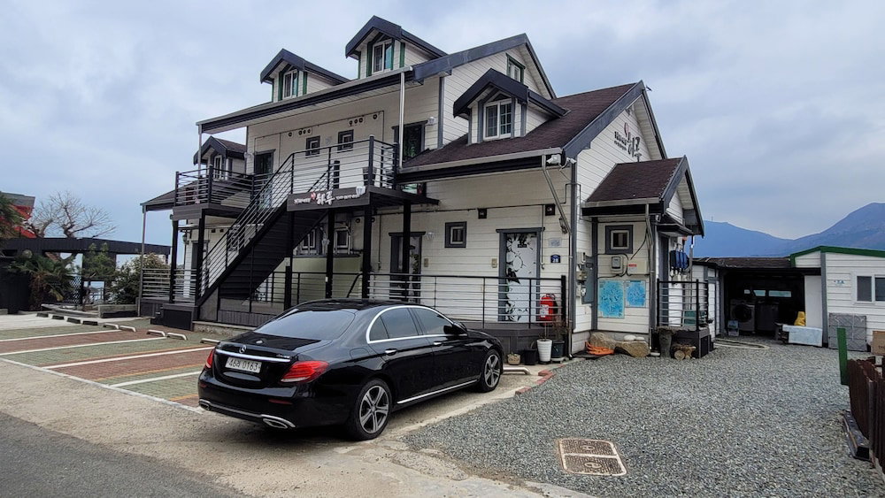 A day in Geoje Pension, South Korea