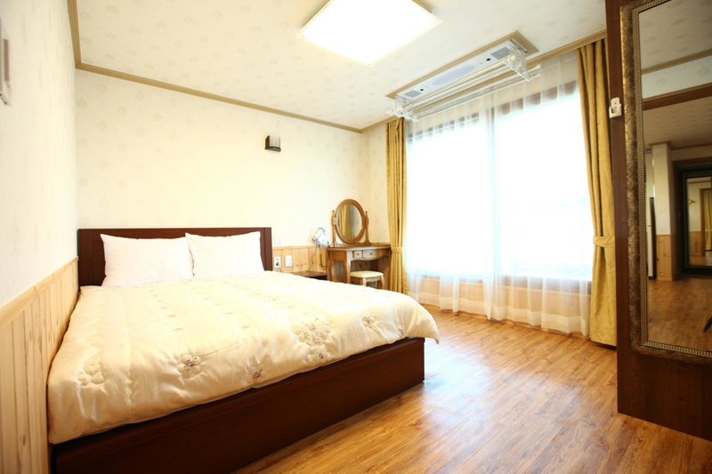 Jungmun Haesung Parktel, Seogwipo, 대한민국