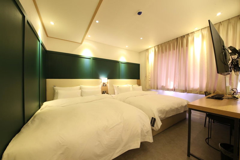 Brooks Hotel Tongyeong, Kyosai, 대한민국