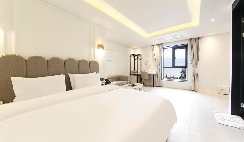 H moment Hotel songjeong, Gijang, 대한민국