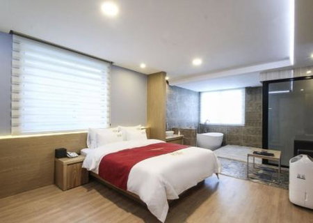 No.1 New Yorker Hotel, Chinju, 대한민국