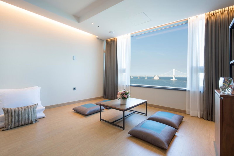 Hotel Central Bay, Busan, 대한민국