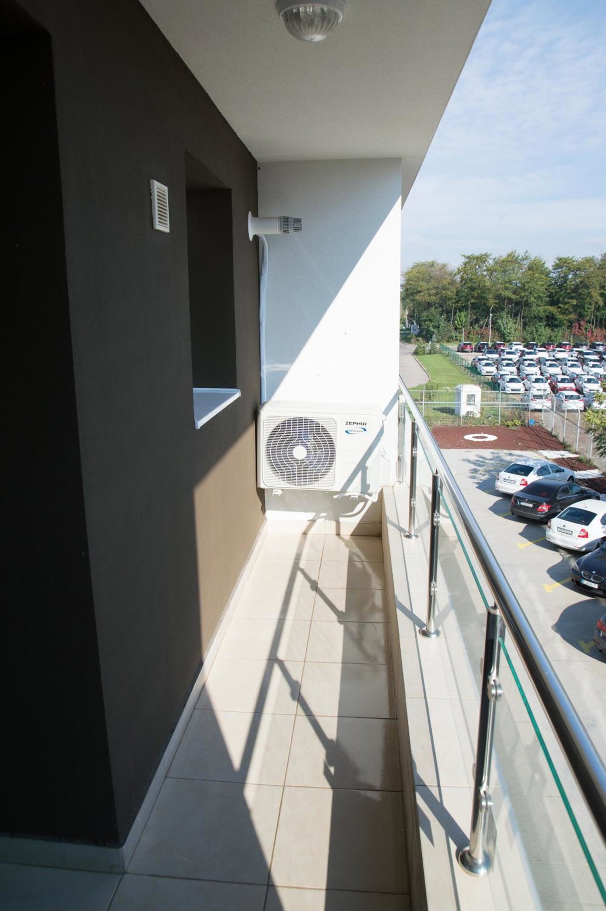 Airport Residence - Apartment across from Otopeni Airport, Romania