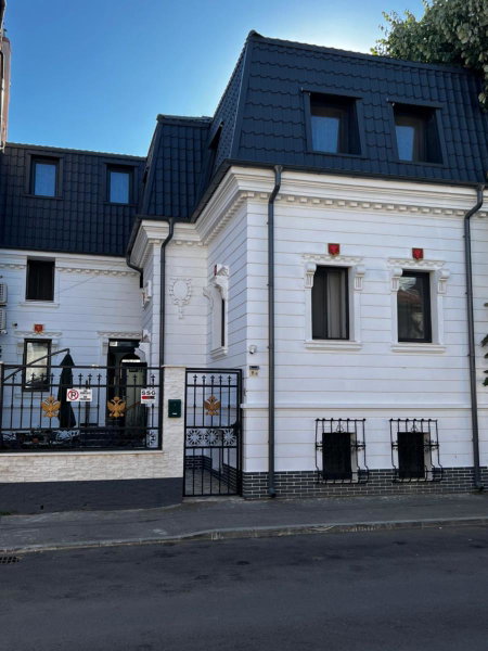Chic Boutique House, Sector 2, Romania