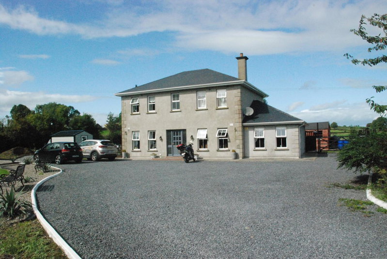 Kingstown House, Cluain Meala, Ирландия