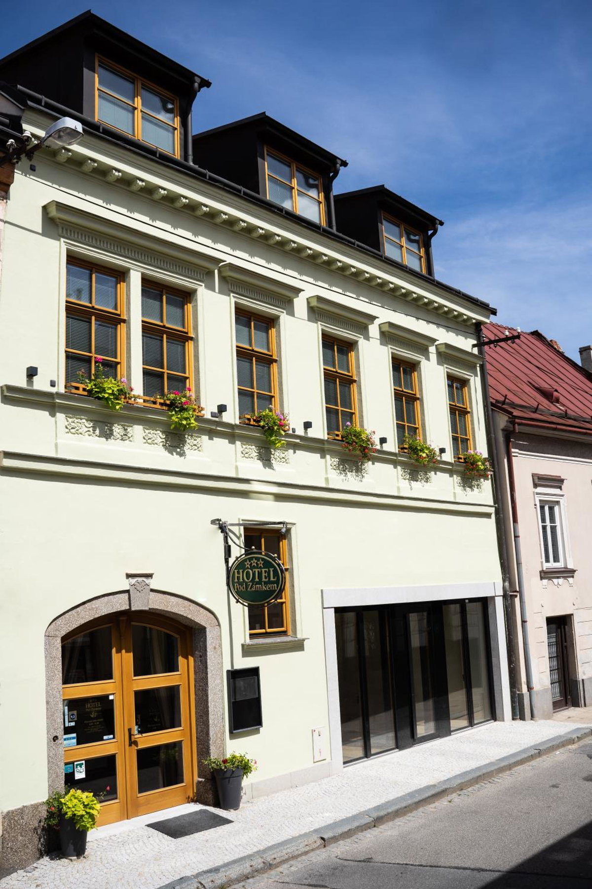 Hotel Pod Zamkem, Czechia