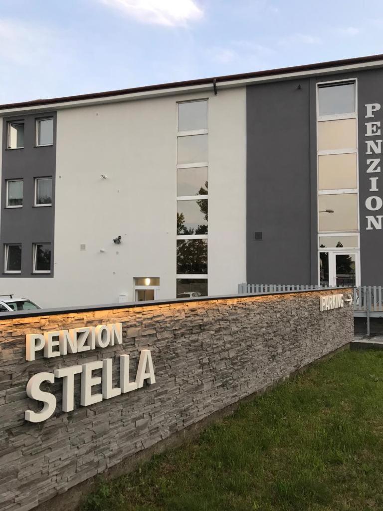 Hotel · Penzion Stella, Prostejov