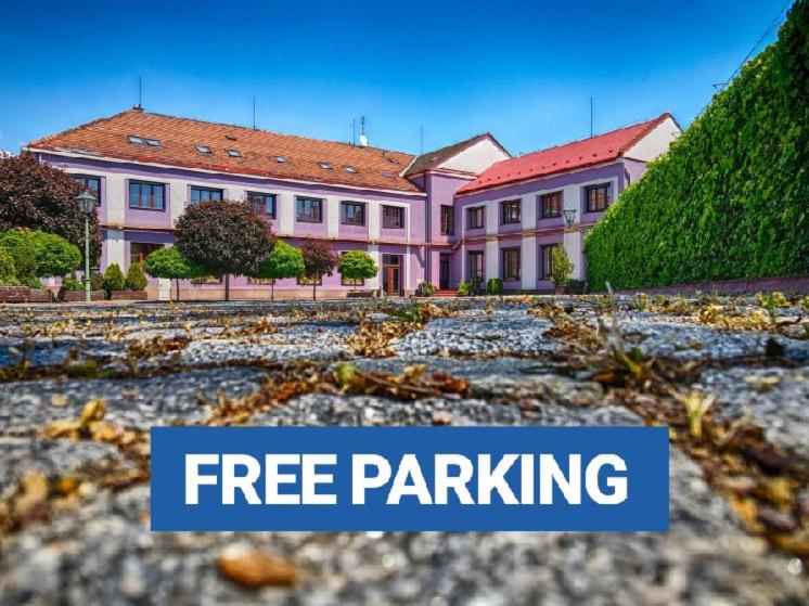 Hotel · U Heligonky, Brno