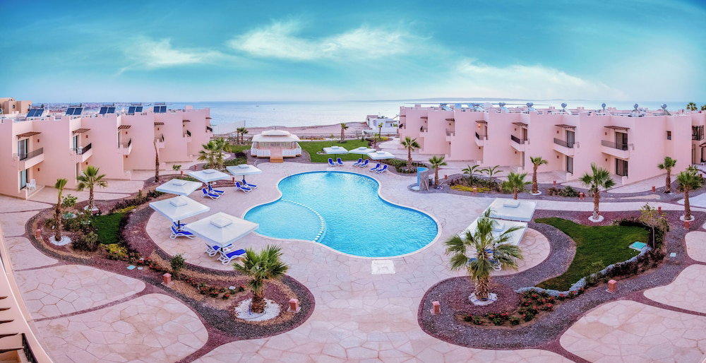 Отель · Sky View Suites Hotel, Hurghada