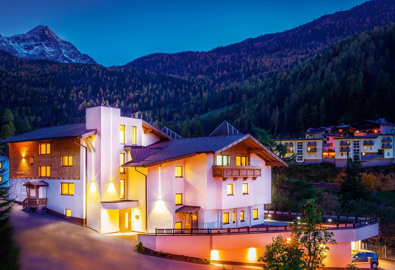 Aliona Apart, Sölden, Austria