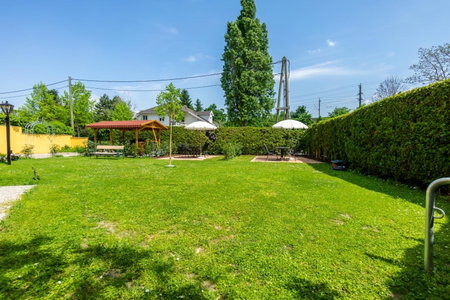 Albizia-Apartments, Baden, Austria