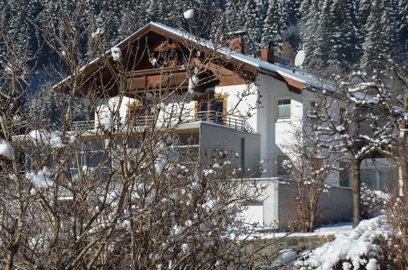 Pension Tina, Wilten, Austria