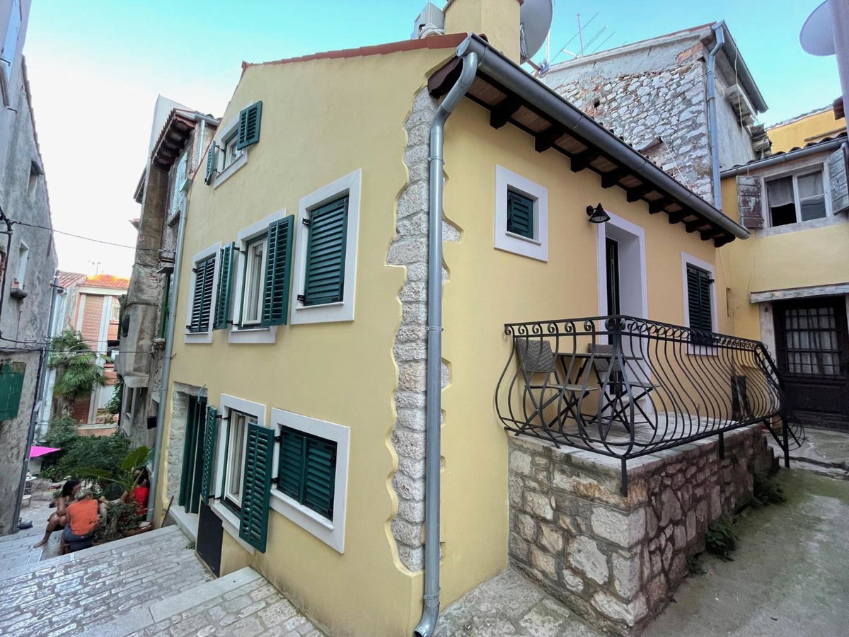 Yellow House Rovinj, Croacia