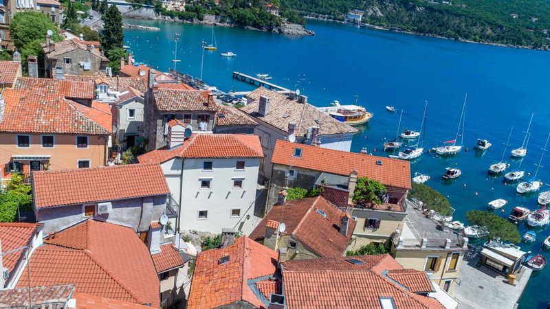 Villa Ula Premium Apartments ,Free Private PARKING, Rijeka, Хорватия