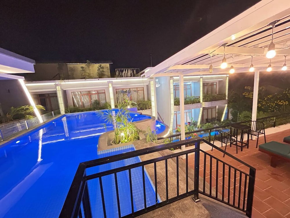 Cambana La Rivière Hotel, Camboya