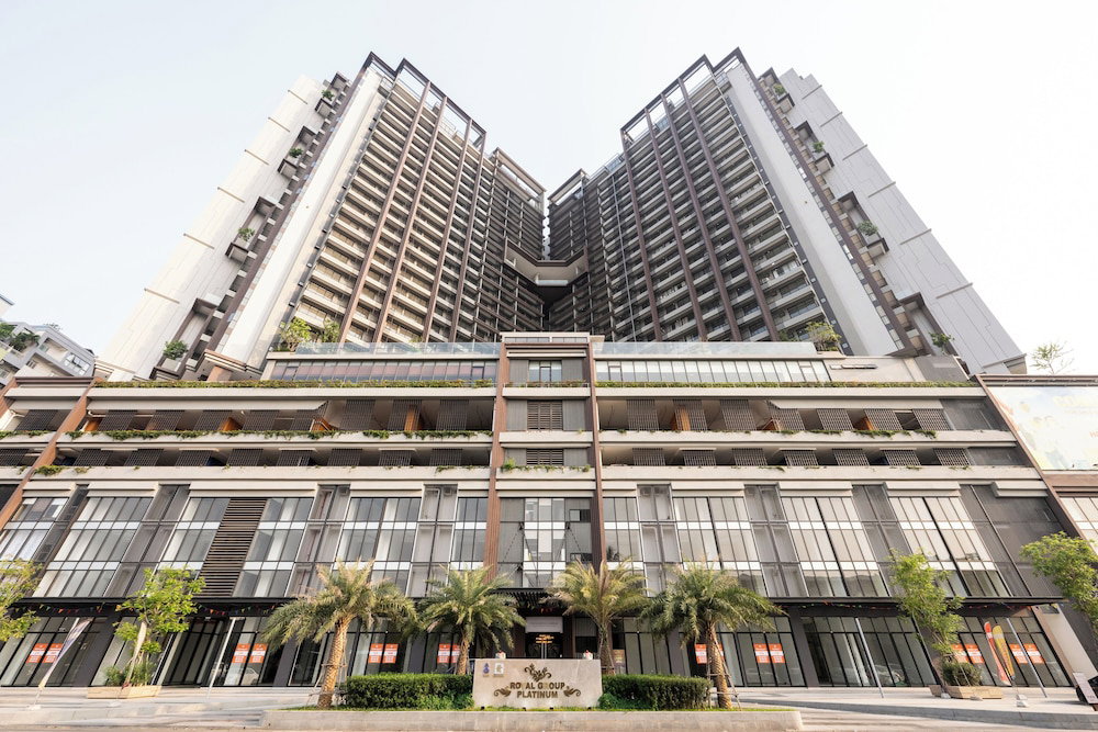 Hotel · Royal Platinum Condo by Soben Homes, Phnom Penh