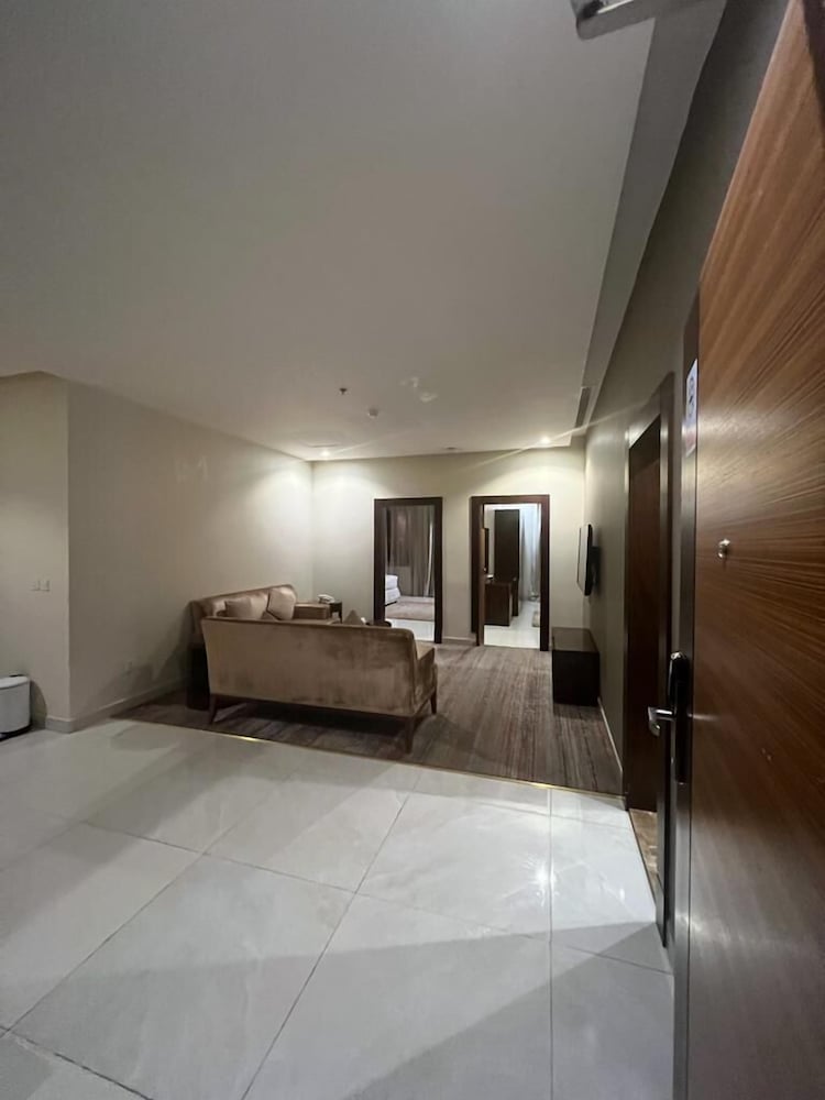 Hotel · Wow Grand Serviced Apartments, Jeddah