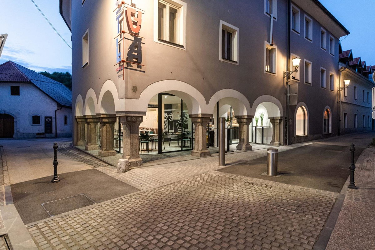 Отель · Hostel Situla, Novo Mesto