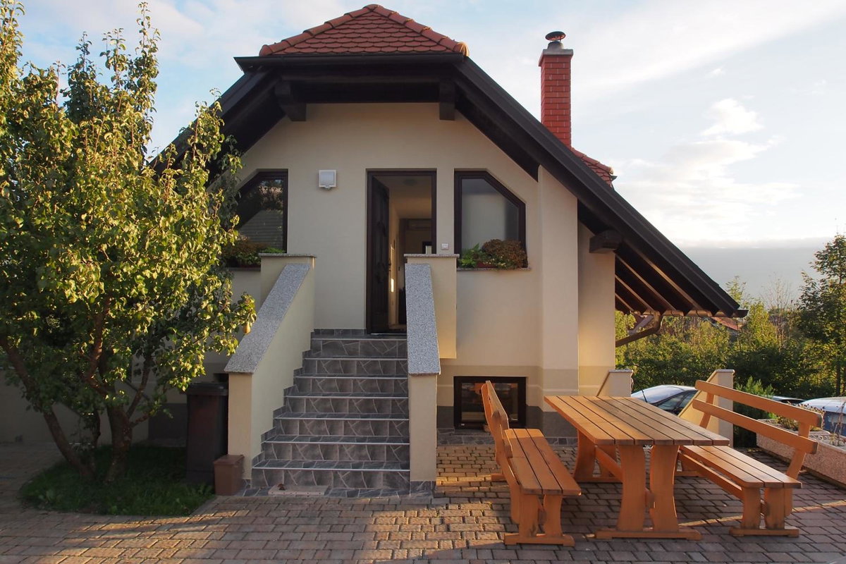 Hotel · Apartment Knap, Cerknica