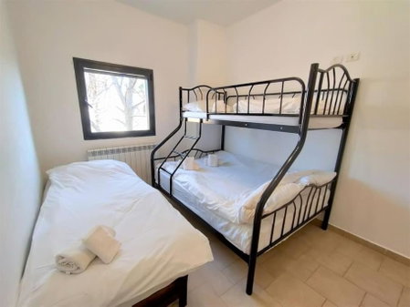 Family Apartment near Old City, West Jerusalem, Израиль