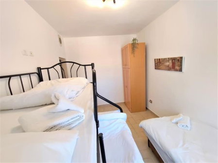 Family Apartment near Old City, West Jerusalem, Израиль